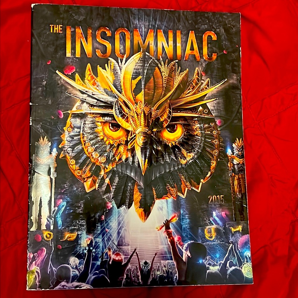 🔥INSOMNIAC RAVE MAGAZINE COLLECTORS SUPER RAY BOOK